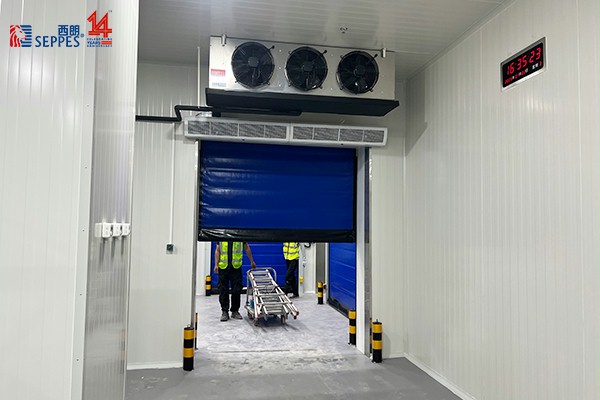 拉链保温快速门 拉链保温快速门